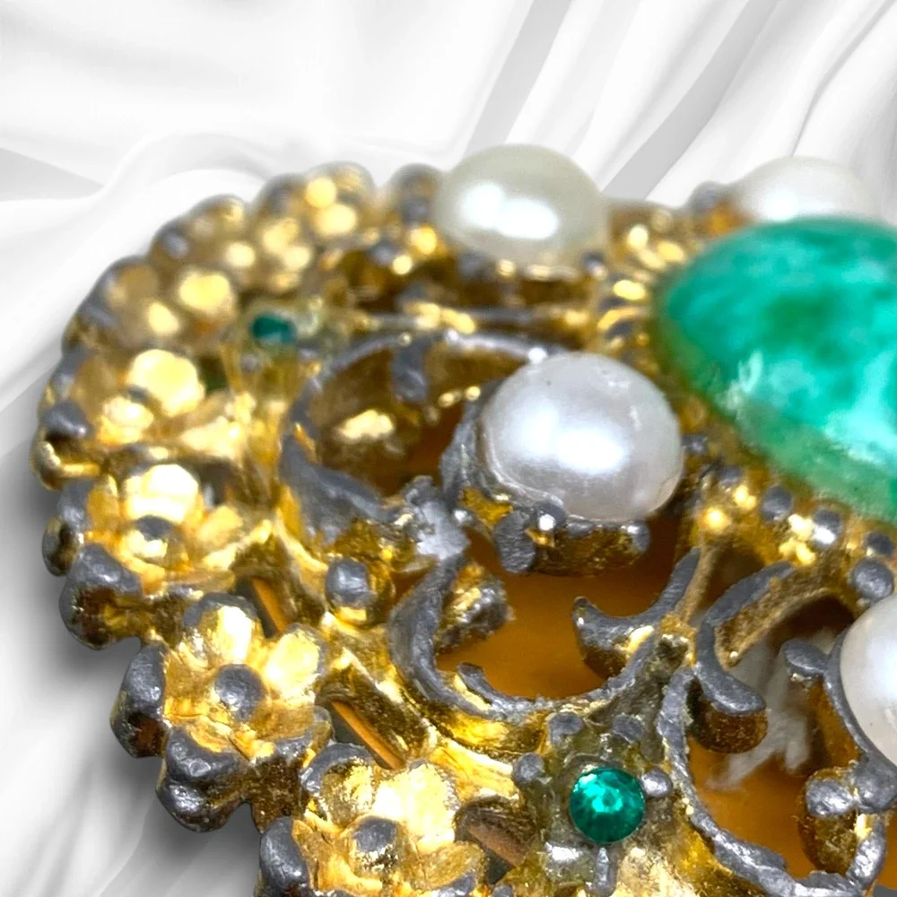Vtg Ormolu Filigree Gold Gilt Miniature Hand Mirror Faux Pearl Green Cabochon